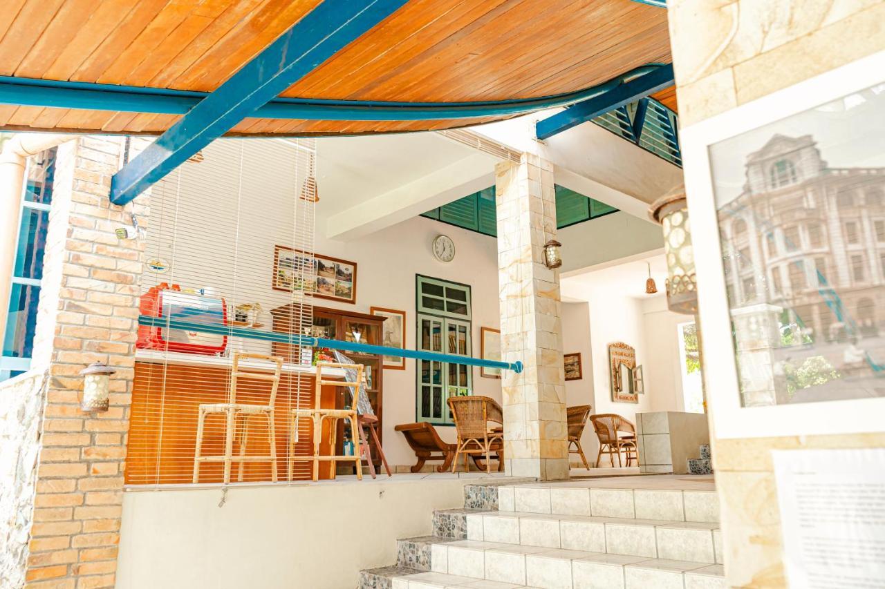 Deli River And Restaurant Omlandia 3* Medan